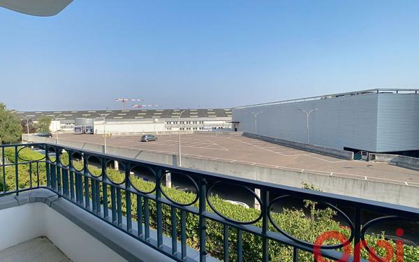 Appartement à louer    3 pièces • 65,30 m2 Clamart