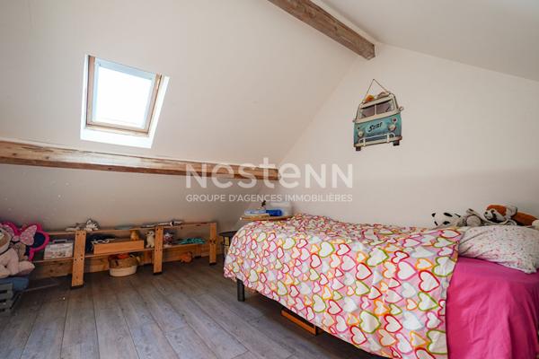 Maison de 175 m² / 3 chambres possibilité 4 / Garage double / 1650 m² terrain