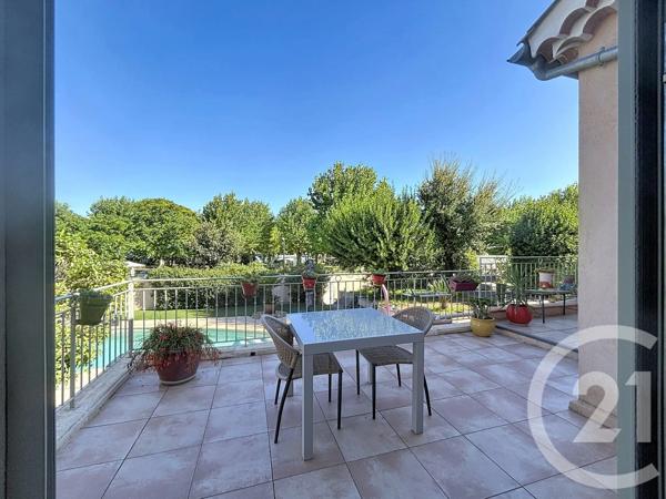 Maison à vendre  7 pièces - 146,42 m 2   FREJUS  - 83