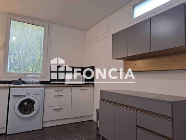 Location Appartement meublé 2 pièces 51.31 m² - 30 PLACE DES GEANTS Grenoble 38100