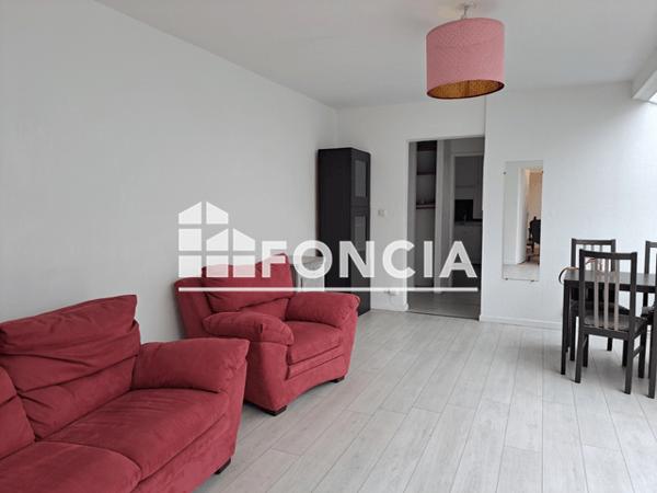 Location Appartement meublé 2 pièces 51.31 m² - 30 PLACE DES GEANTS Grenoble 38100