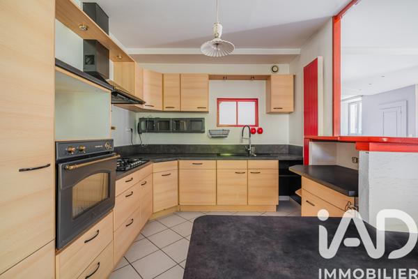 Maison à vendre 8 pièces 171 m² Saint-Martin-d'Uriage