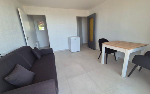 Appartement à louer    2 pièces • 30,02 m2 Benerville-sur-Mer