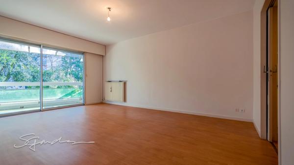 Dpt Pyrénées Atlantiques (64), à vendre PAU appartement T2