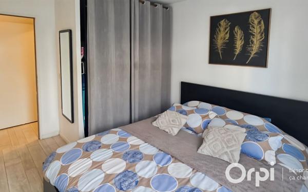 Appartement à vendre    3 pièces • 59,81 m2 Cergy