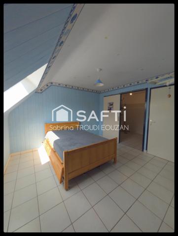 Maison de plain pied -102M²--4 chambres -Garage-Jardin-Potager-