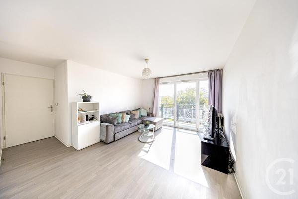Appartement F3 à vendre  3 pièces - 56,25 m2 VIGNEUX SUR SEINE - 91