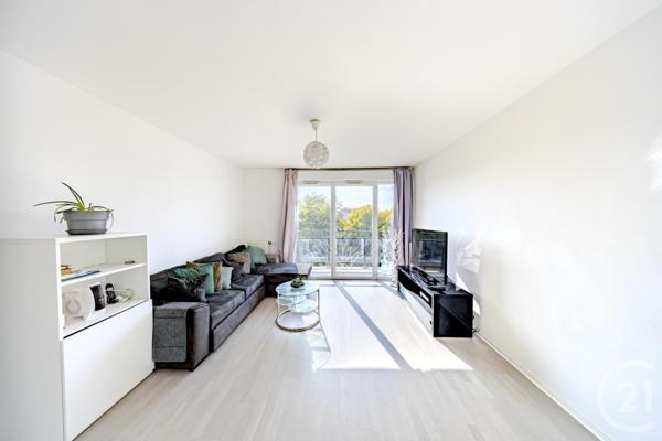 Appartement F3 à vendre  3 pièces - 56,25 m2 VIGNEUX SUR SEINE - 91