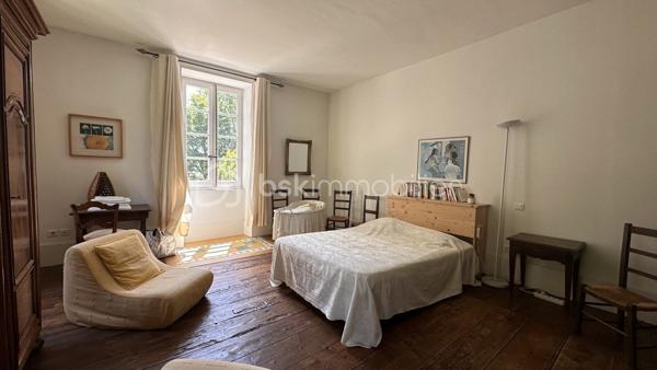 Corps de ferme de 240,96 m²