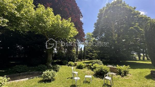 Corps de ferme de 240,96 m²