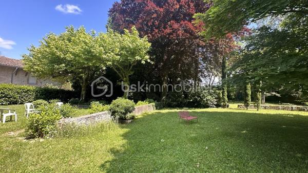 Corps de ferme de 240,96 m²