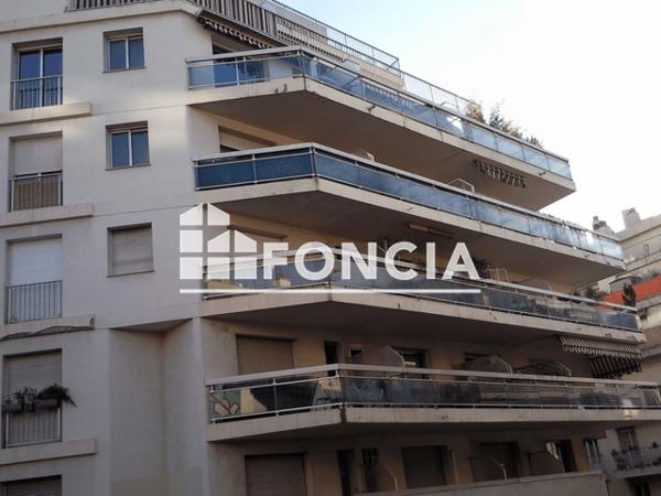 Location Appartement 3 pièces 76.32 m² - 15 AVENUE VALENTINY Nice 06100
