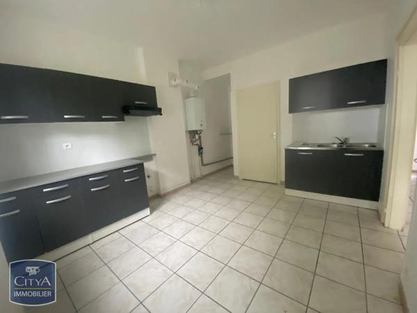 Maison à louer 4 pièces 97.9m² Douchy-les-Mines (59282)