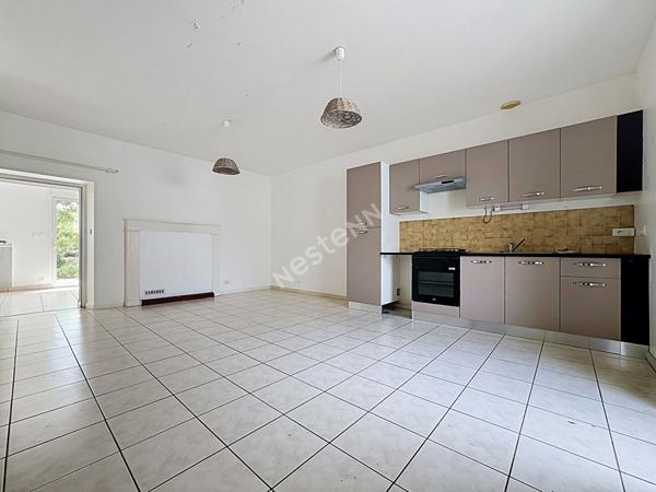 Appartement à louer à Ancenis - 1 chambre, terrasse et jardinet