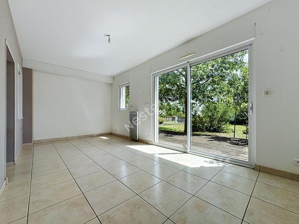 Appartement à louer à Ancenis - 1 chambre, terrasse et jardinet