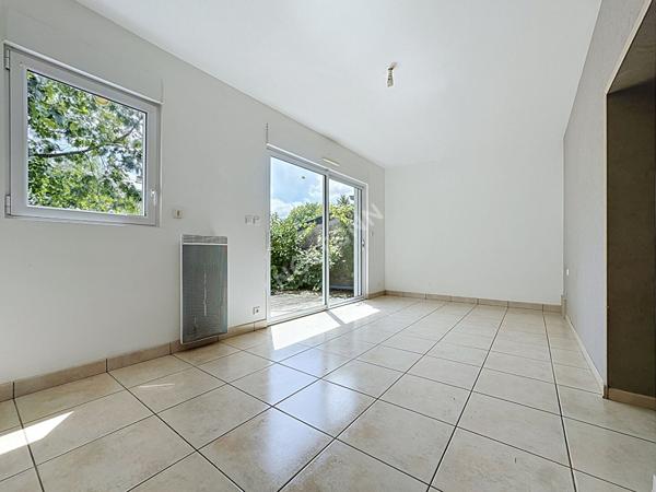 Appartement à louer à Ancenis - 1 chambre, terrasse et jardinet