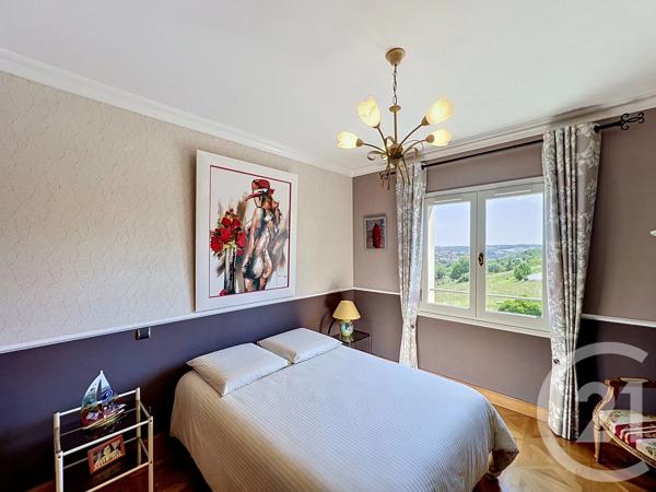 Maison à vendre  7 pièces - 216,01 m 2   AUCH  - 32