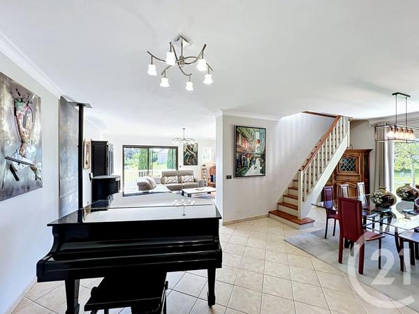 Maison à vendre  7 pièces - 216,01 m 2   AUCH  - 32