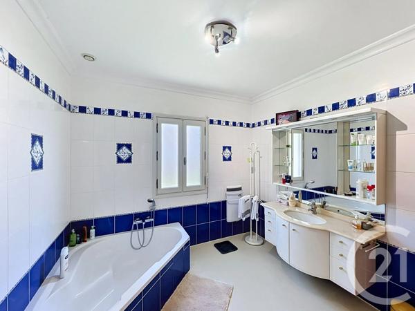 Maison à vendre  7 pièces - 216,01 m 2   AUCH  - 32