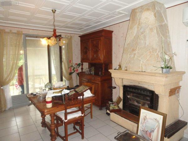 Maison individuelle à vendre à Saint-Gilles dans le Gard (30800), ref : 11411/441