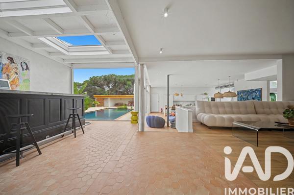 Maison à vendre 10 pièces 464 m² Baho