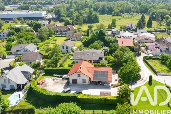 Maison à vendre 8 pièces 159 m² Aix-les-Bains