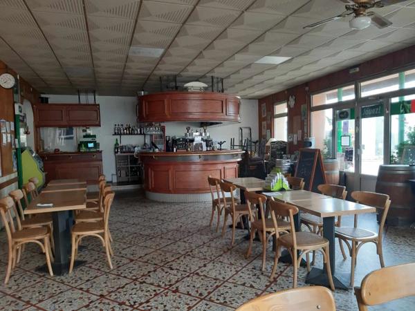 Vente Maison 10 pièces 384 m2 à Courçon