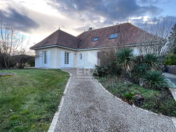 A vendre, 10 mn de Périgueux, commune de Trélissac 7 pièce(s) 262 m2