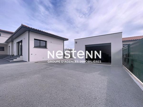 Villa contemporaine de 191 m² , vue Canigou, 4 faces, garage, piscine Bali et finitions haut de gamme