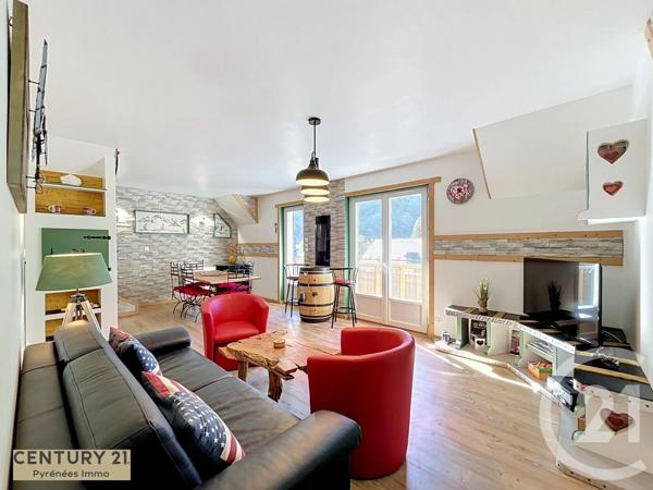 Appartement à vendre  4 pièces - 75 m 2   BAGNERES DE LUCHON  - 31