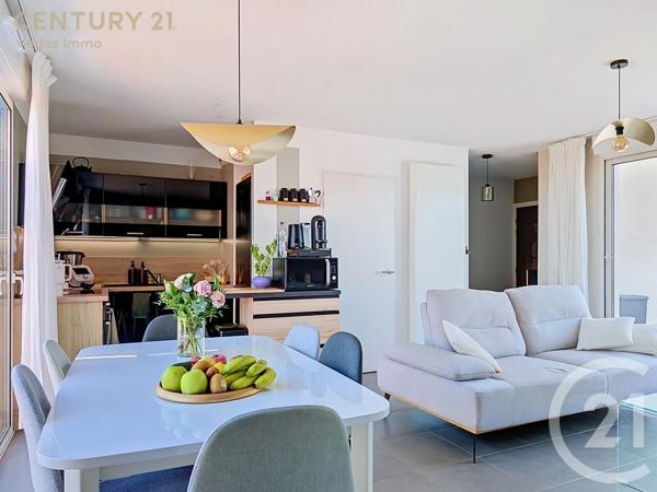 Appartement F3 à vendre  3 pièces - 67,95 m 2   ST JEAN DE VEDAS  - 34