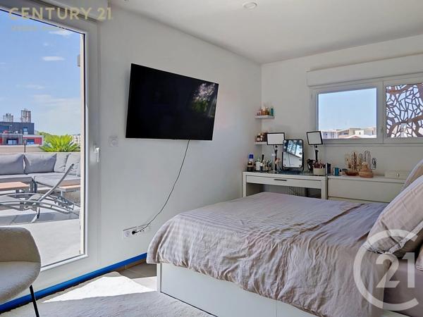 Appartement F3 à vendre  3 pièces - 67,95 m 2   ST JEAN DE VEDAS  - 34