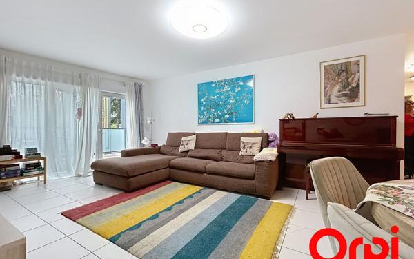 Appartement à vendre    5 pièces • 106,45 m2 Castelnau-le-Lez