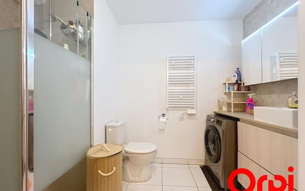 Appartement à vendre    5 pièces • 106,45 m2 Castelnau-le-Lez