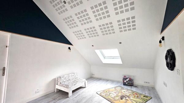 Grande maison familiale rénovée, coeur de ville