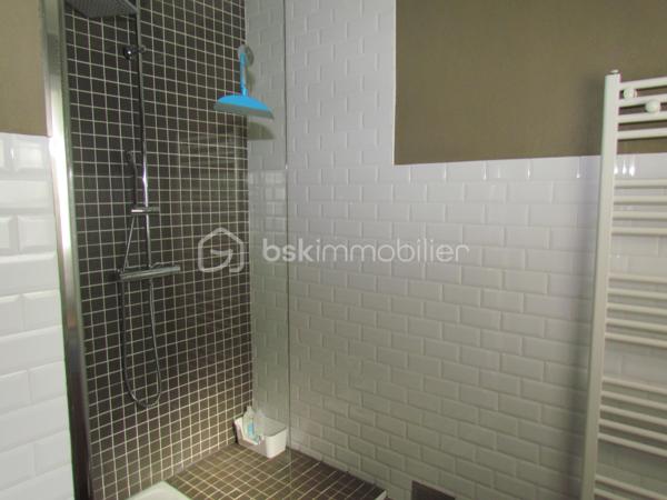 Maison ancienne de 223 m²