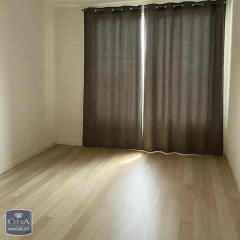 Appartement à louer 4 pièces 66.23m²
