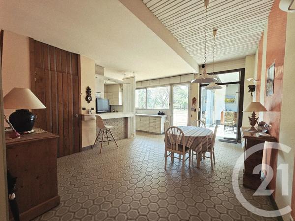 Maison à vendre  6 pièces - 266,41 m 2   GRAULHET  - 81