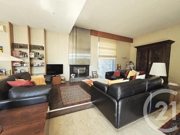 Maison à vendre  6 pièces - 266,41 m 2   GRAULHET  - 81