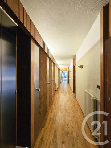 Maison à vendre  6 pièces - 266,41 m 2   GRAULHET  - 81