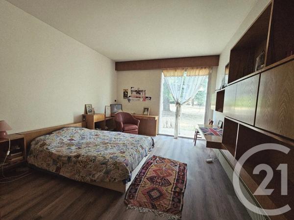 Maison à vendre  6 pièces - 266,41 m 2   GRAULHET  - 81