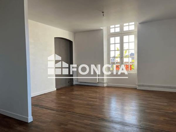 À vendre Appartement 2 pièces 66.45 m² - La Fère 02800