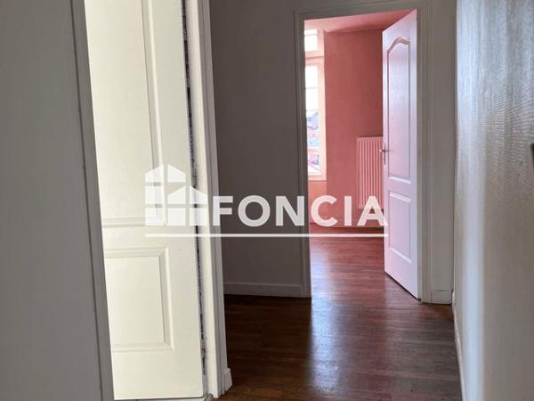 À vendre Appartement 2 pièces 66.45 m² - La Fère 02800