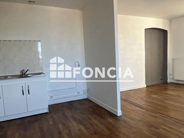 À vendre Appartement 2 pièces 66.45 m² - La Fère 02800