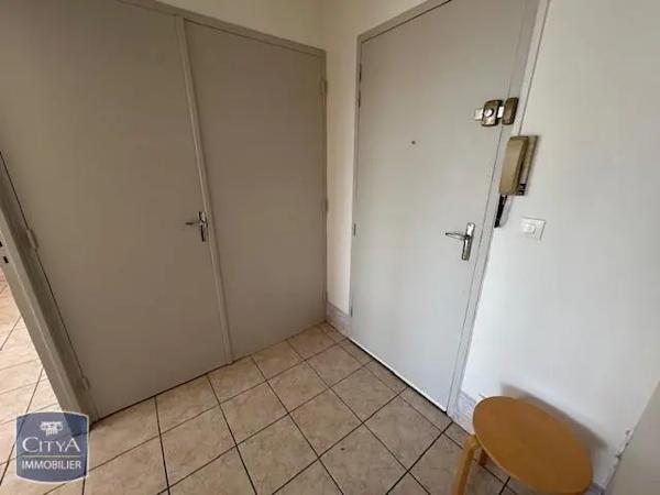 Appartement à louer 1 pièce 38.74m² Saint-Étienne (42000)
