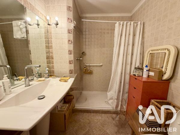 Appartement à vendre 3 pièces 77 m² Mandelieu-la-Napoule