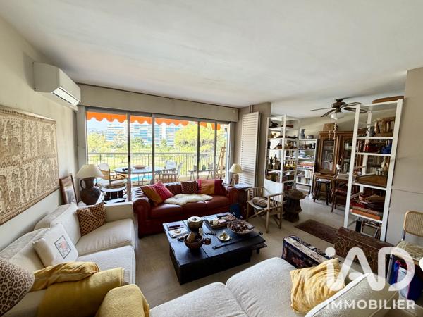 Appartement à vendre 3 pièces 77 m² Mandelieu-la-Napoule