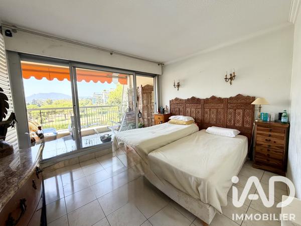 Appartement à vendre 3 pièces 77 m² Mandelieu-la-Napoule