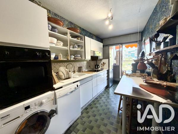 Appartement à vendre 3 pièces 77 m² Mandelieu-la-Napoule