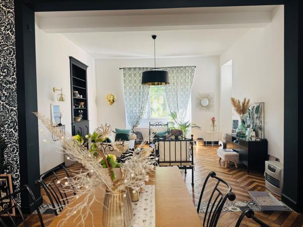 Maison - À vendre - 317 m² - LAVAL | The Door Man